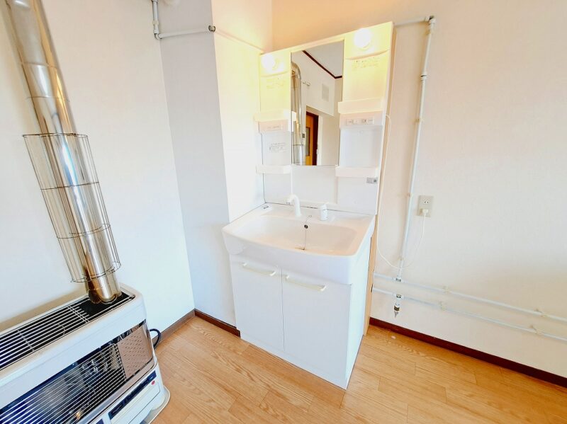 ☆人気の東エリア☆中心部にも通いやすい好立地(*^O^*)徒歩圏内に市立病院・コンビニ等もございます♬ファミリー３DK物件( ^o^)ノ 9枚目画像