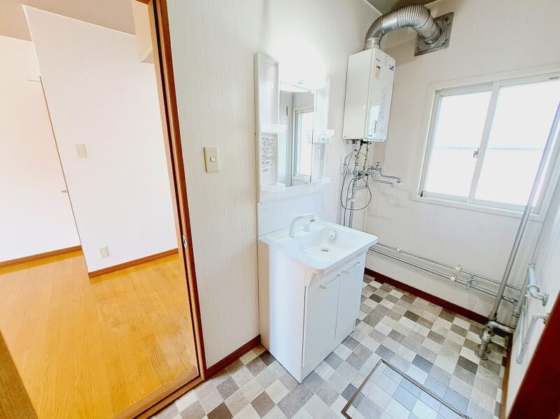 ☆旭川西イオン・中心部へも通いやすい近文町エリア・1LDK(^_^)b大型スーパー徒歩圏内です♬ 8枚目画像